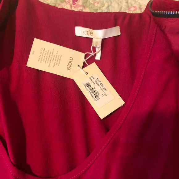 Tops - Picture 3 of 4